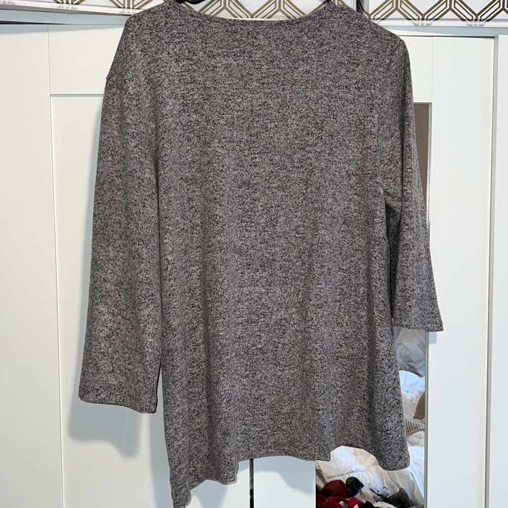 Soft sweater - Picture 3 of 4